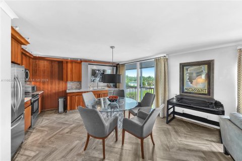 Condominio en venta en Fort Lauderdale, Florida, 2 dormitorios, 132.57 m2 № 1861304 - foto 4