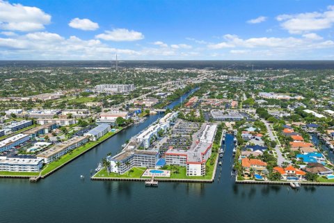 Condominio en venta en North Palm Beach, Florida, 2 dormitorios, 100.24 m2 № 2400873 - foto 7