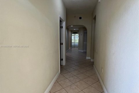 Copropriété à louer à Doral, Floride: 3 chambres, 158.86 m2 № 1992110 - photo 20