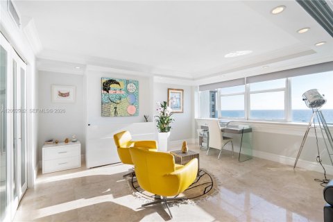 Снять в аренду кондоминиум в Халландейл-Бич, Флорида 2 спальни, 102.19м2, № 2066675 - фото 20