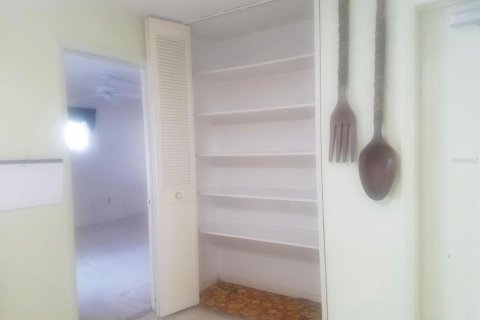 Casa en venta en Saint Petersburg, Florida, 3 dormitorios, 104.14 m2 № 2206887 - foto 9