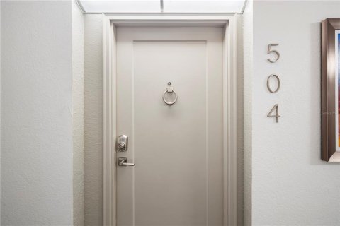 Condo in Clearwater, Florida, 2 bedrooms  № 2093960 - photo 10