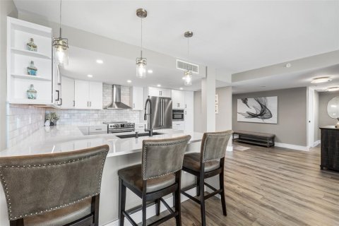Condo in Clearwater, Florida, 2 bedrooms  № 2093960 - photo 20