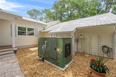 House in Sarasota, Florida 5 bedrooms, 448.53 sq.m. № 2203671 - photo 16