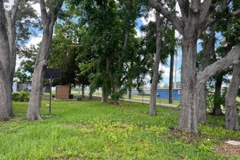 House in Spring Hill, Florida 3 bedrooms, 131.55 sq.m. № 1802114 - photo 18