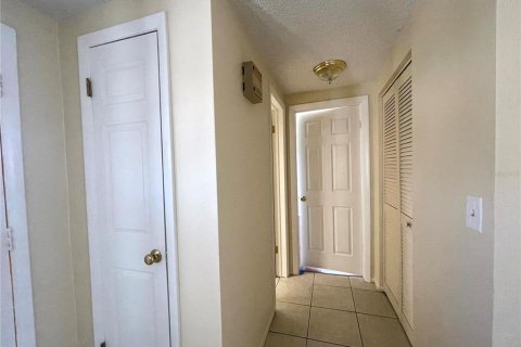 House in Holiday, Florida 2 bedrooms, 144.65 sq.m. № 1865972 - photo 25