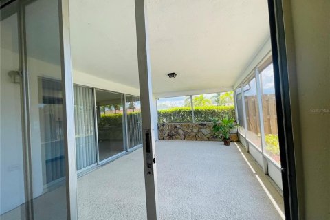 House in Holiday, Florida 2 bedrooms, 144.65 sq.m. № 1865972 - photo 26