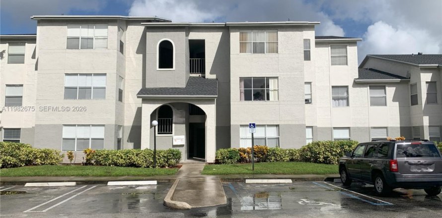 Condo à West Palm Beach, Floride, 2 chambres  № 2048531