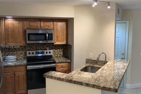 Copropriété à louer à West Palm Beach, Floride: 2 chambres, 84.45 m2 № 2048531 - photo 2