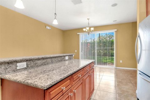 Touwnhouse à louer à Kissimmee, Floride: 3 chambres, 148.18 m2 № 2406954 - photo 12