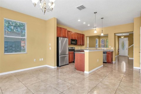 Touwnhouse à louer à Kissimmee, Floride: 3 chambres, 148.18 m2 № 2406954 - photo 13