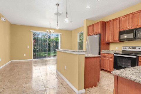 Touwnhouse à louer à Kissimmee, Floride: 3 chambres, 148.18 m2 № 2406954 - photo 8