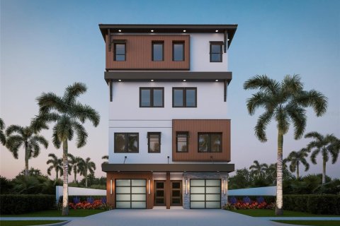 Immobilier commercial à vendre à Indian Rocks Beach, Floride: 8 chambres, 473.8 m2 № 1872776 - photo 1