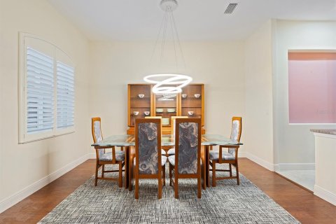 Casa en venta en Mount Dora, Florida, 4 dormitorios, 293.2 m2 № 1851447 - foto 10