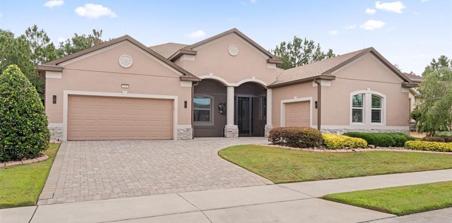 Casa en Mount Dora, Florida 4 dormitorios, 293.2 m2 № 1851447
