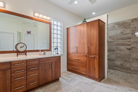Casa en venta en Mount Dora, Florida, 4 dormitorios, 293.2 m2 № 1851447 - foto 5