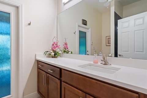 Casa en venta en Mount Dora, Florida, 4 dormitorios, 293.2 m2 № 1851447 - foto 28