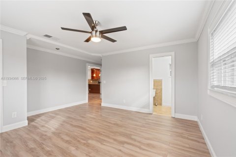 Casa en alquiler en Pembroke Pines, Florida, 3 dormitorios, 177.16 m2 № 1993600 - foto 23