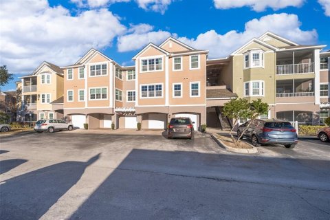 Condominio en venta en Orlando, Florida, 2 dormitorios, 114.55 m2 № 1578481 - foto 1