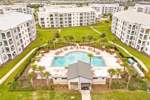 Touwnhouse à vendre à Kissimmee, Floride: 4 chambres, 177.81 m2 № 2414967 - photo 8