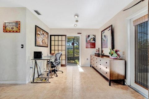 Casa en venta en Sarasota, Florida, 3 dormitorios, 164.44 m2 № 1762224 - foto 14