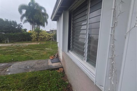 Casa en venta en Delray Beach, Florida, 3 dormitorios, 104.33 m2 № 2004516 - foto 8