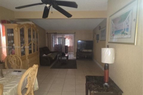 Casa en venta en Delray Beach, Florida, 3 dormitorios, 104.33 m2 № 2004516 - foto 14