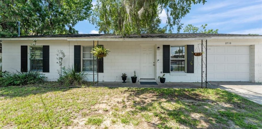 Casa en Eustis, Florida 3 dormitorios, 97.83 m2 № 1743000