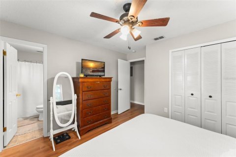 House in Eustis, Florida 3 bedrooms, 97.83 sq.m. № 1743000 - photo 13