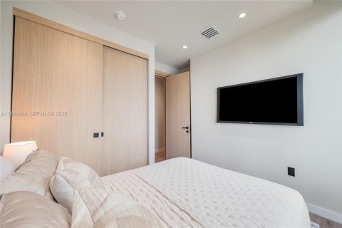 Touwnhouse à vendre à Miami, Floride: 3 chambres, 210.42 m2 № 1944085 - photo 13