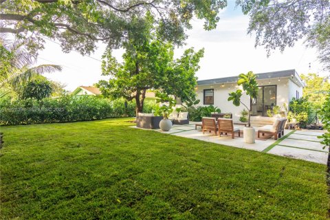 Villa ou maison à louer à North Miami, Floride: 3 chambres, 130.06 m2 № 1987417 - photo 23