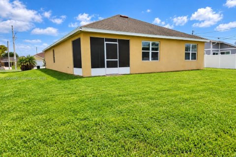 Casa en venta en Port St. Lucie, Florida, 4 dormitorios, 169.73 m2 № 2325745 - foto 23
