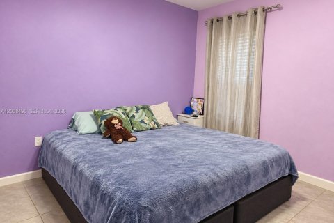 Casa en venta en Port St. Lucie, Florida, 4 dormitorios, 169.73 m2 № 2325745 - foto 18