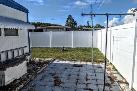 Appartement à louer à New Port Richey, Floride: 2 chambres, 63.55 m2 № 1869244 - photo 27