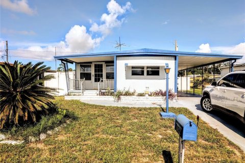 Appartement à louer à New Port Richey, Floride: 2 chambres, 63.55 m2 № 1869244 - photo 1