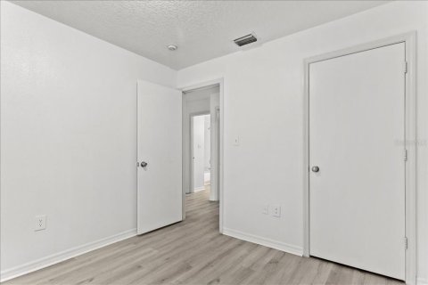 Apartment in Tampa, Florida 3 bedrooms, 90.58 sq.m. № 1913024 - photo 21