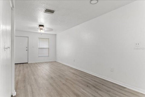 Apartment in Tampa, Florida 3 bedrooms, 90.58 sq.m. № 1913024 - photo 7
