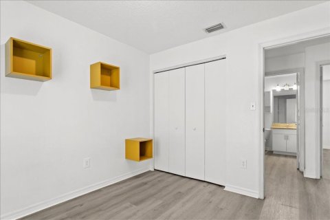 Apartment in Tampa, Florida 3 bedrooms, 90.58 sq.m. № 1913024 - photo 24