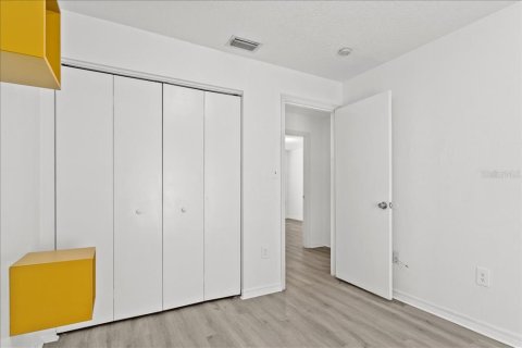 Apartment in Tampa, Florida 3 bedrooms, 90.58 sq.m. № 1913024 - photo 26