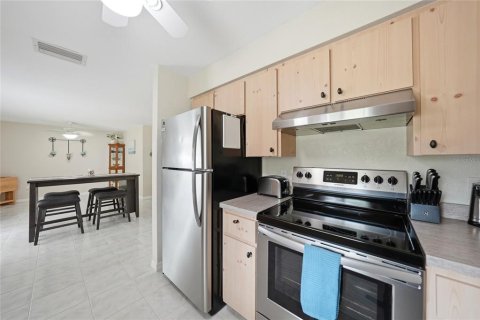 Villa ou maison à vendre à Port Charlotte, Floride: 3 chambres, 116.96 m2 № 2233744 - photo 8