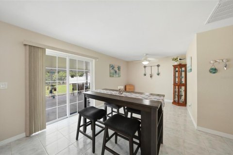 Villa ou maison à vendre à Port Charlotte, Floride: 3 chambres, 116.96 m2 № 2233744 - photo 7