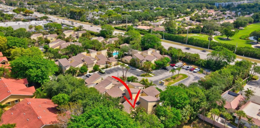 Townhouse in Boca Raton, Florida 2 bedrooms, 85.38 sq.m. № 1142277