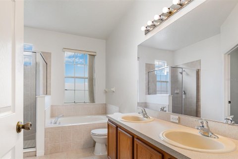 Casa en venta en Kissimmee, Florida, 3 dormitorios, 153.29 m2 № 1835595 - foto 14