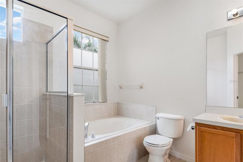 Casa en venta en Kissimmee, Florida, 3 dormitorios, 153.29 m2 № 1835595 - foto 15