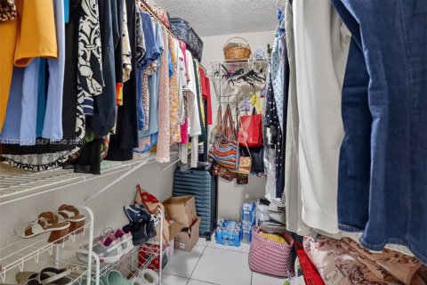 Condominio en venta en Miami, Florida, 2 dormitorios, 84.91 m2 № 2031998 - foto 26