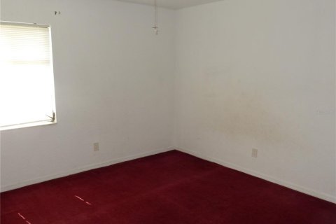 House in Port Charlotte, Florida 3 bedrooms, 152.45 sq.m. № 2345369 - photo 14