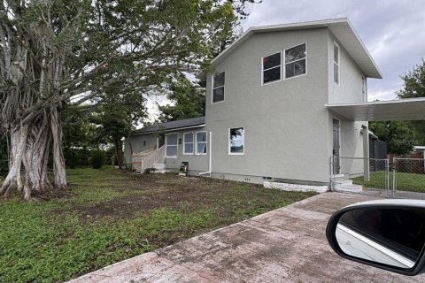 House in Bradenton, Florida 3 bedrooms, 151.99 sq.m. № 1918016 - photo 1