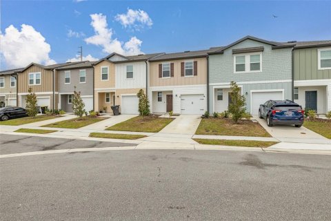 Touwnhouse à vendre à Davenport, Floride: 3 chambres, 132.01 m2 № 2231237 - photo 5