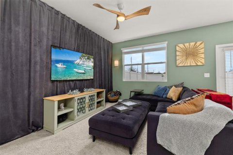 Touwnhouse à vendre à Davenport, Floride: 3 chambres, 132.01 m2 № 2231237 - photo 10