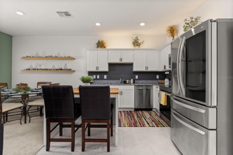 Touwnhouse à vendre à Davenport, Floride: 3 chambres, 132.01 m2 № 2231237 - photo 18